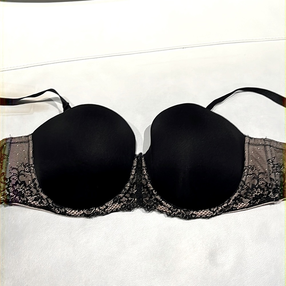 Black and Cream Lace Torrid 44C Bra